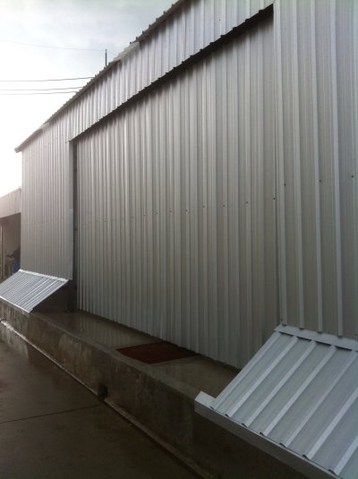 สร้างโกดังสินค้า